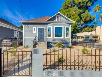 1291 E 40th