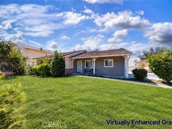 449 S Barranca
