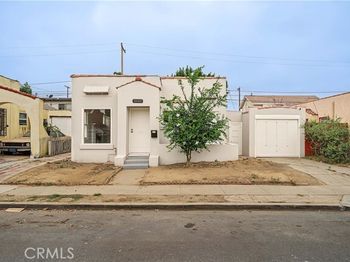 1061 N Minerva