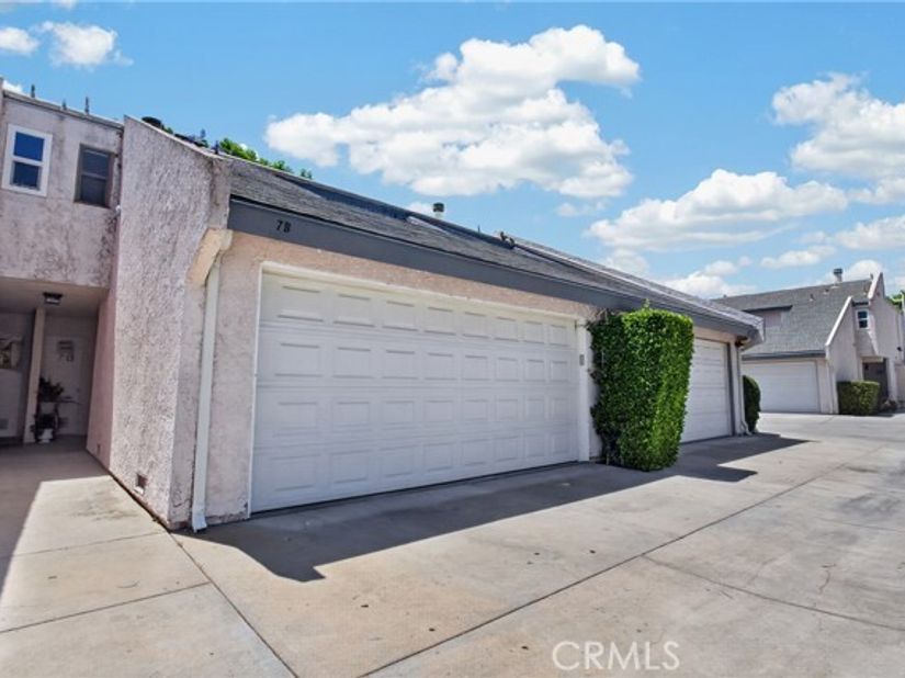 21333 Lassen 7B, Chatsworth (los Angeles) CA 91311