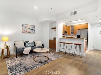 620 S Gramercy