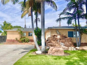 431 E Rosslynn