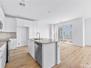 9423 N Sepulveda Blvd.