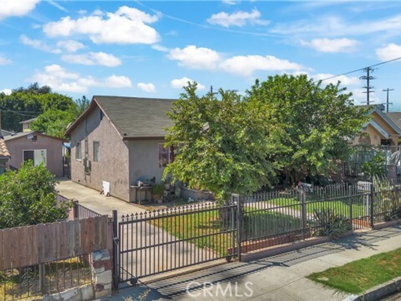 8711 S Fir, Los Angeles CA 90002