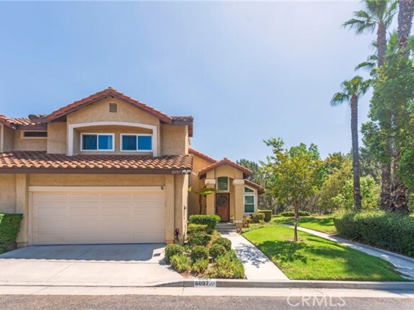 6097 E Montefino, Anaheim CA 92807