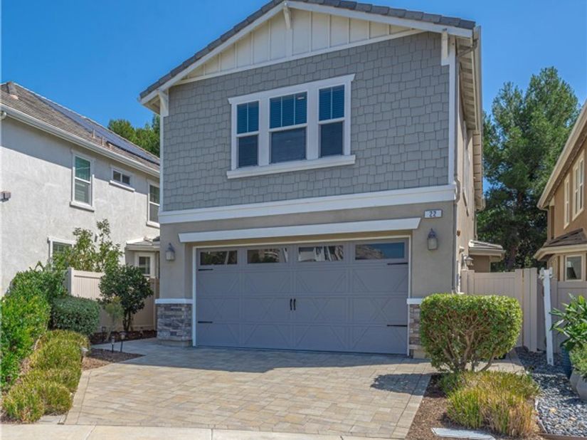 22 Willow Way, Lake Forest (el Toro) CA 92630