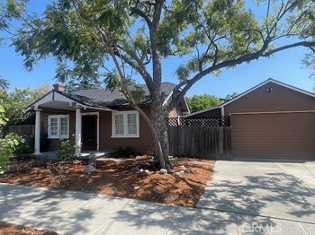 218 W 12th