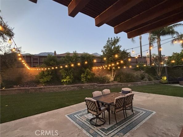 6214 Moonstone, Alta Loma (rancho Cucamonga) CA 91701