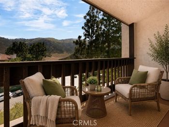 17255 Palisades Circle