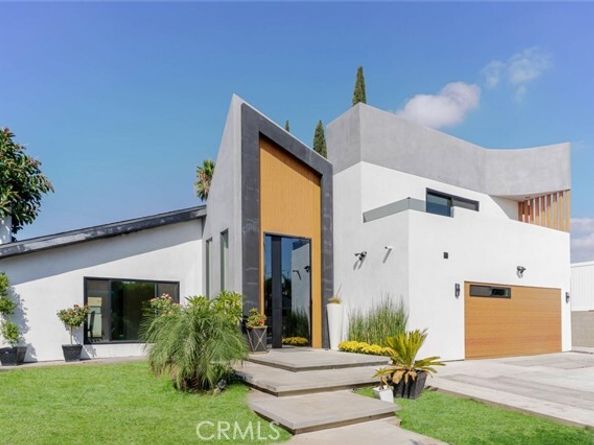 10861 Lindley Avenue, Granada Hills (los Angeles) CA 91344