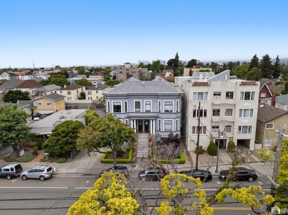 739 Santa Clara Avenue, Alameda CA 94501