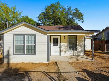 2421  Johnson Street 