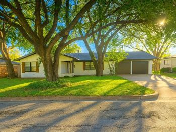 2120  Nottingham Boulevard 