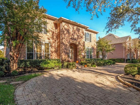 2206  Clearspring Drive N, Irving Texas 75063