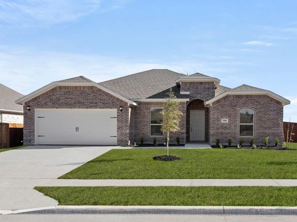 500  Pebble Circle , Azle Texas 76020