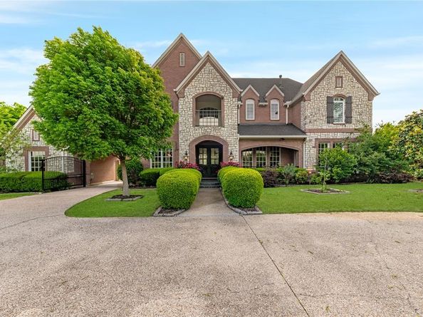 10110  Betty Jane Lane , Dallas Texas 75229