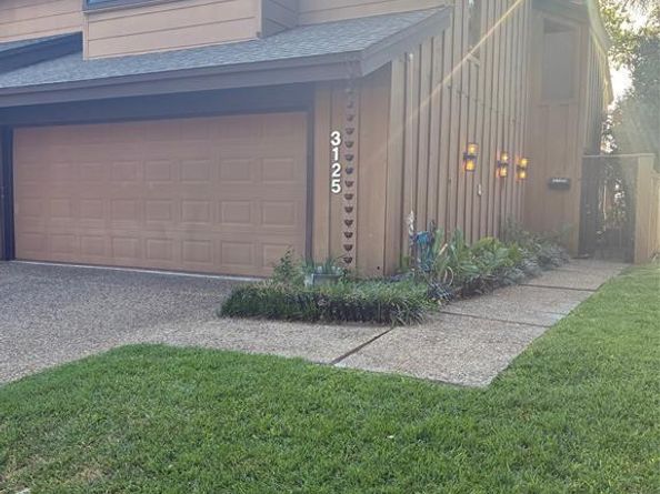 3125  Golden Oak Court , Farmers Branch Texas 75234