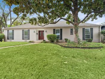 204  Shadywood Lane 