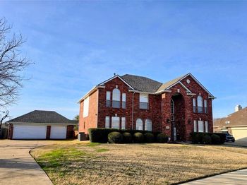 1012  Muscadine Vine Street 