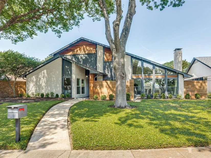 9517  Fallbrook Drive , Dallas Texas 75243