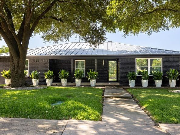 10872  Caprock Circle , Dallas Texas 75218