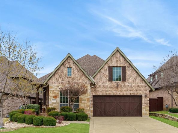 2115 N Hill Drive , Irving Texas 75038