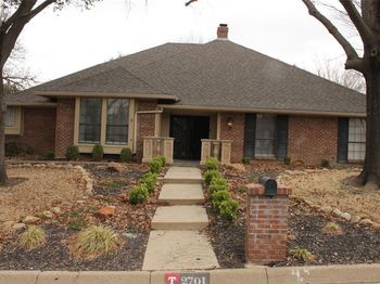 2701  Shadow Drive W