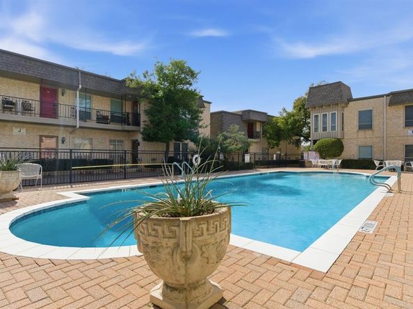 4320  Bellaire Drive S 126W, Fort Worth Texas 76109