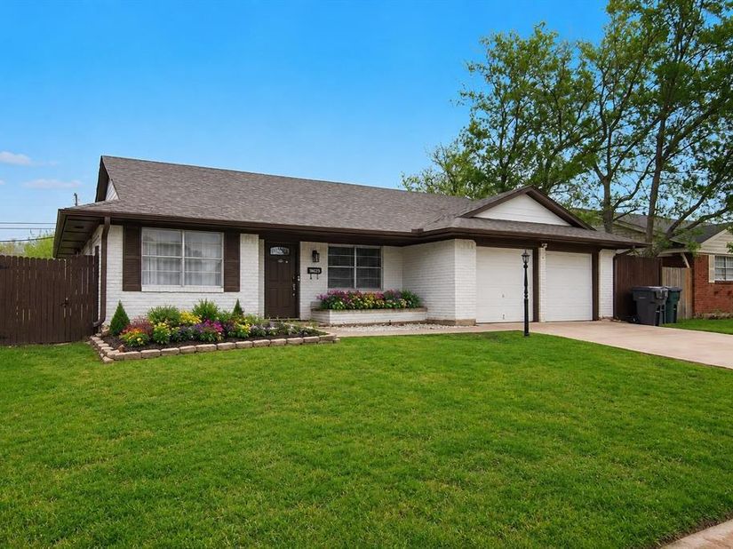 2404  17th Street , Plano Texas 75074
