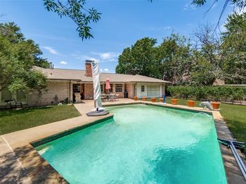 4372  Royal Ridge Drive 