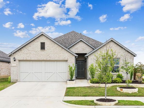 1424  Bellaire Street , Celina Texas 75009