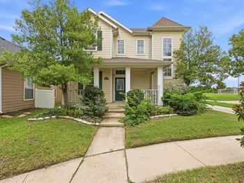 1833  Forsythe Drive 