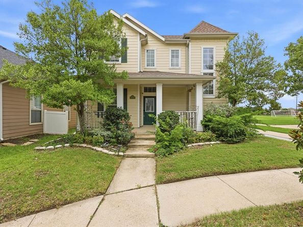 1833  Forsythe Drive , Savannah Texas 76227