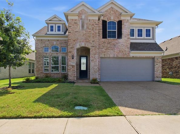 318  Gleneagles Drive , Garland Texas 75040