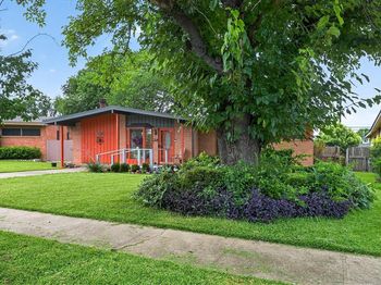 2251  Myrtlewood Drive 