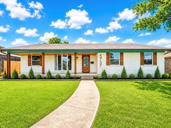 5737  Everglade Road 