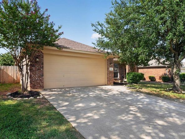 7241  Decoy Lane , Fort Worth Texas 76120