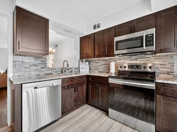 3609  Parkridge Drive 