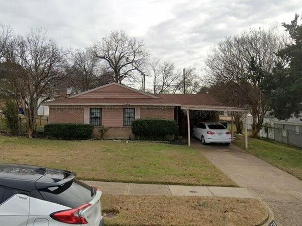 3618  Golden Hills Drive , Dallas Texas 75241