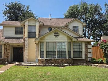 2020 E Branch Hollow Drive 