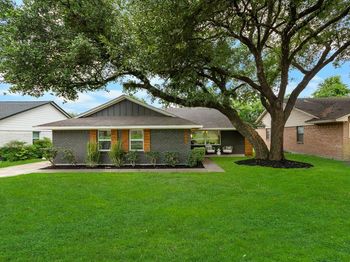 9110  Westglen Drive 