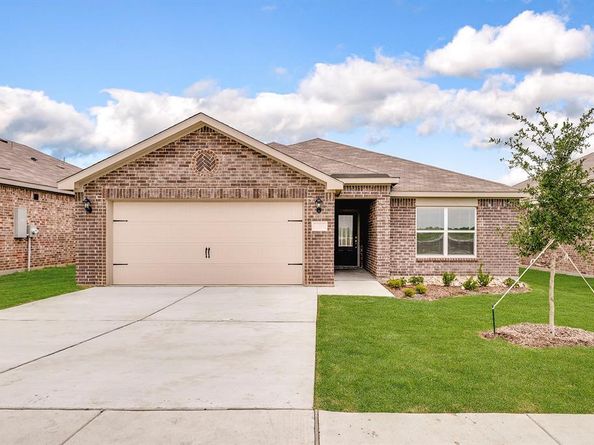 319  Revolution Drive , Venus Texas 76084