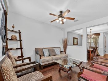828  Apple Hill Drive 