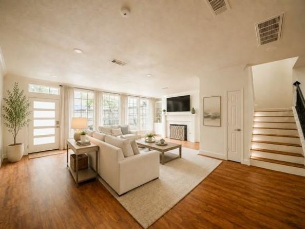 4313  Tomberra Way , Dallas Texas 75220