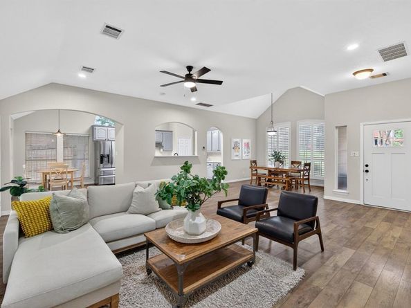 4239  Hearthside Drive , Grapevine Texas 76051