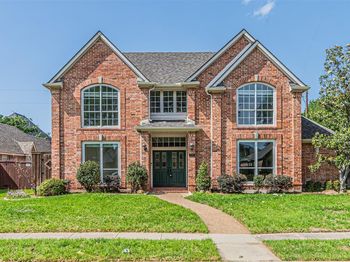 128  HEARTHWOOD Drive 