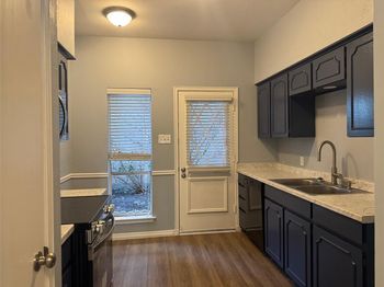 4320  Bellaire Drive S