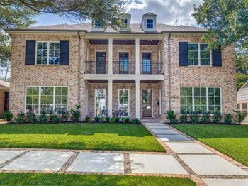 7538  Centenary Avenue 