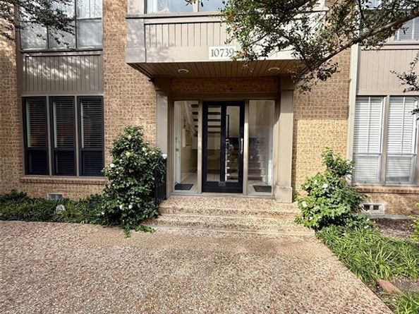 10739  Villager Road  A, Dallas Texas 75230