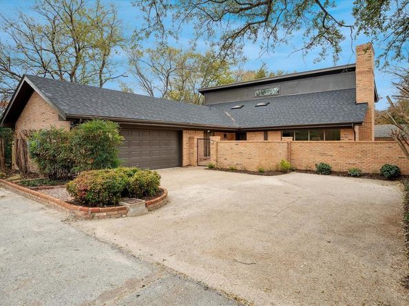 62  Legend Road , Benbrook Texas 76132